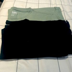 2-Pack Kirkland Signature Men’s Crew Neck Tee